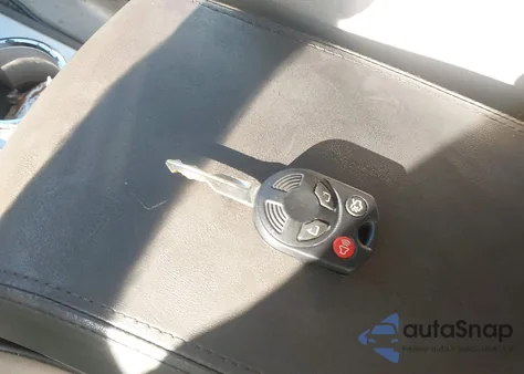 2010 Lincoln Mkx z USA, uszkodzony, nr VIN 2LMDJ6JC3ABJ12835